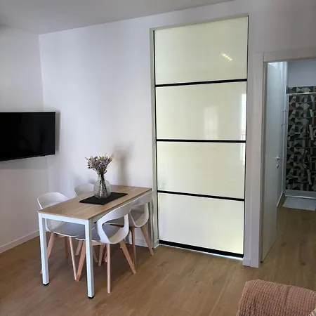 Mira Appartement Lecco
